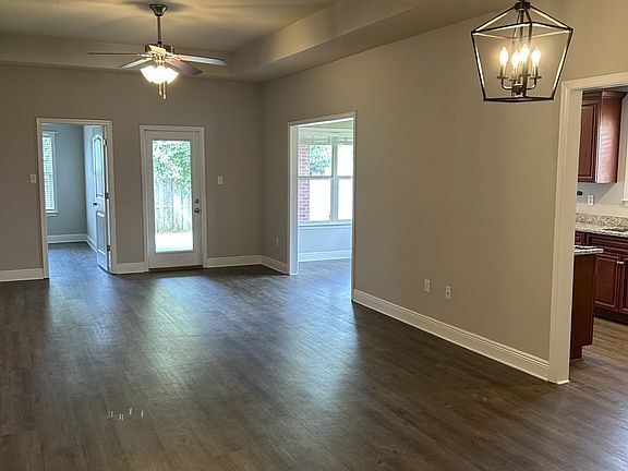 2nd image of 4124 Silverwood Dr