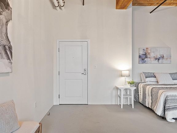 5th image of 35 Riverwalk Way #R103