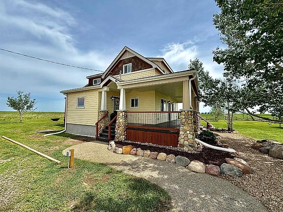 4th image of 145001A W Range Road 265 Rural Willow Crk #26
