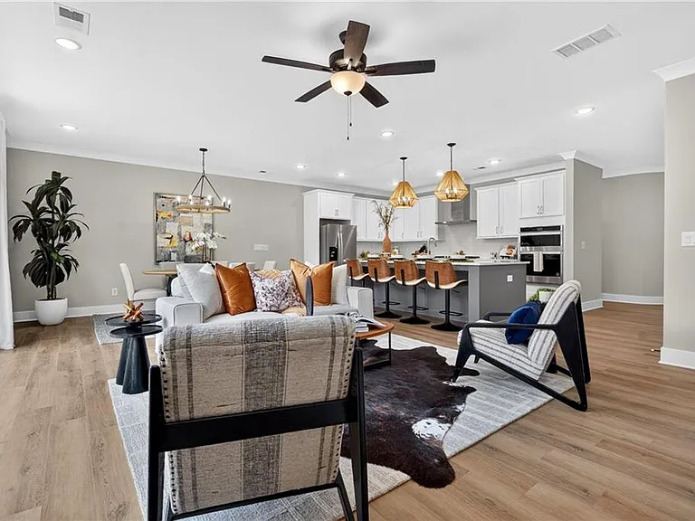 203 Grady Burrell Dr — Photo 16