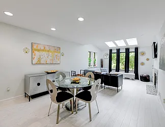 727 Mainsail Lane, #727