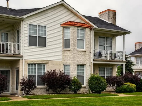 244 Adams Pointe Blvd, Mars, PA 16046