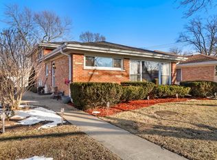 9007 Meade Ave, Morton Grove, IL 60053