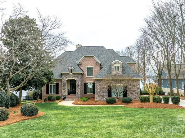 4628 Sierra View Dr, Denver, NC 28037