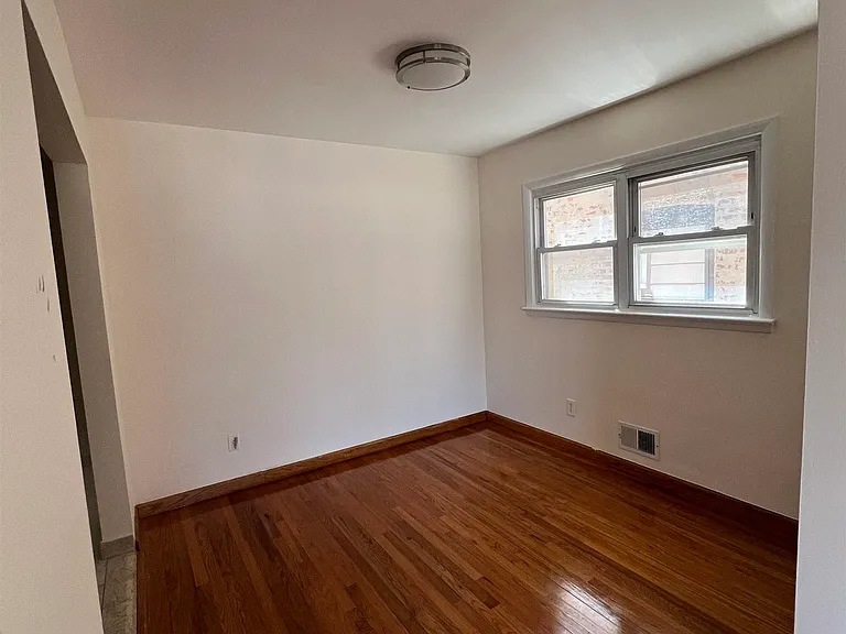 304 Columbia Ave #1 — Photo 3