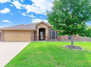 612 Jeffdale Dr, Burleson, TX 76028