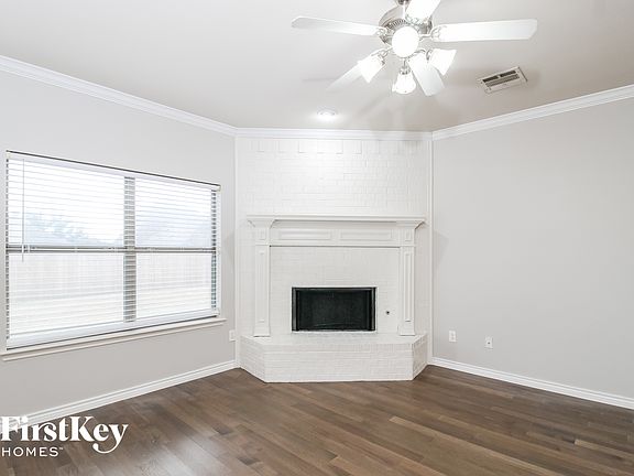 4th image of 713 Hardwood Dr