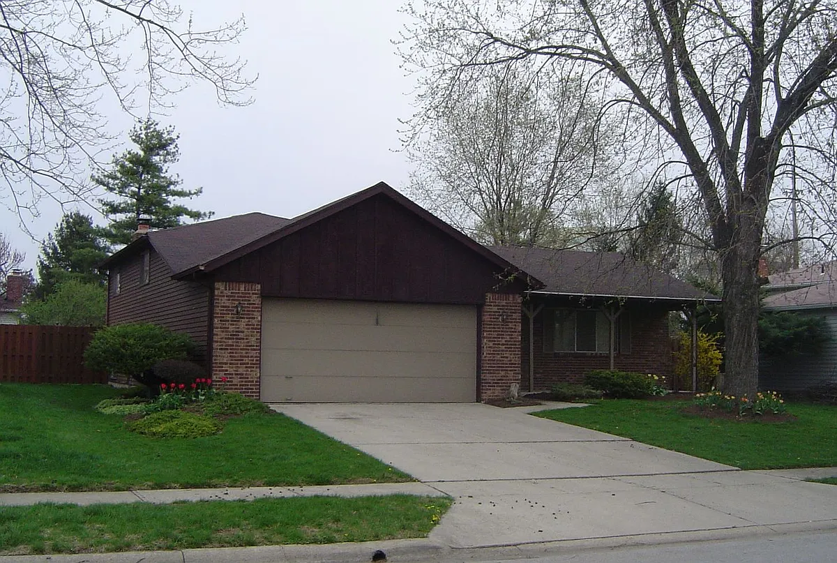 Building Photo - 1852 Queensbridge Dr