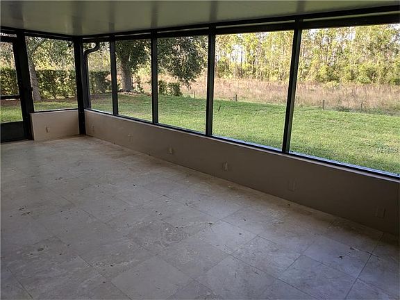 5th image of 15303 Margaux Dr