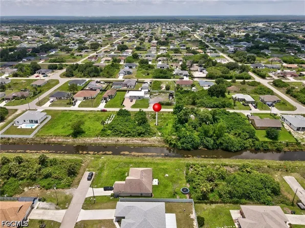 4108 15th St SW, Lehigh Acres, FL 33976