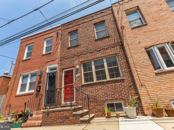 1105 Latona St, Philadelphia, PA 19147