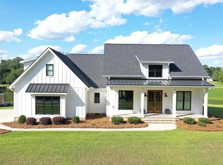 104 Bayview Dr, Ninety Six, SC 29666