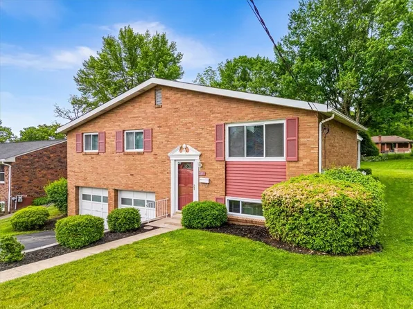 2853 Oneill Dr, Bethel Park, PA 15102