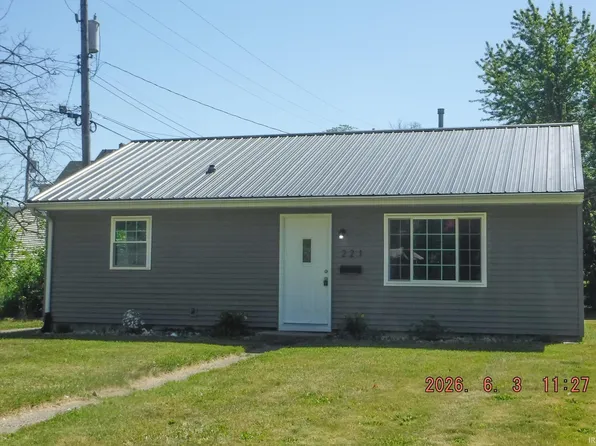 221 S Roosevelt St, Warsaw, IN 46580