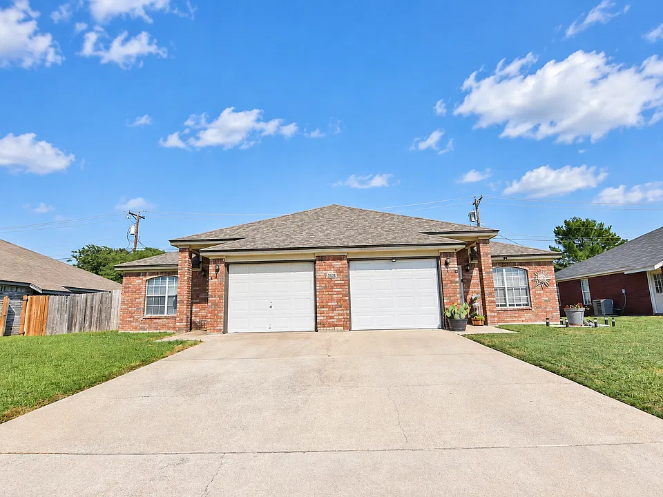 3808 Hitchrock Dr, Killeen