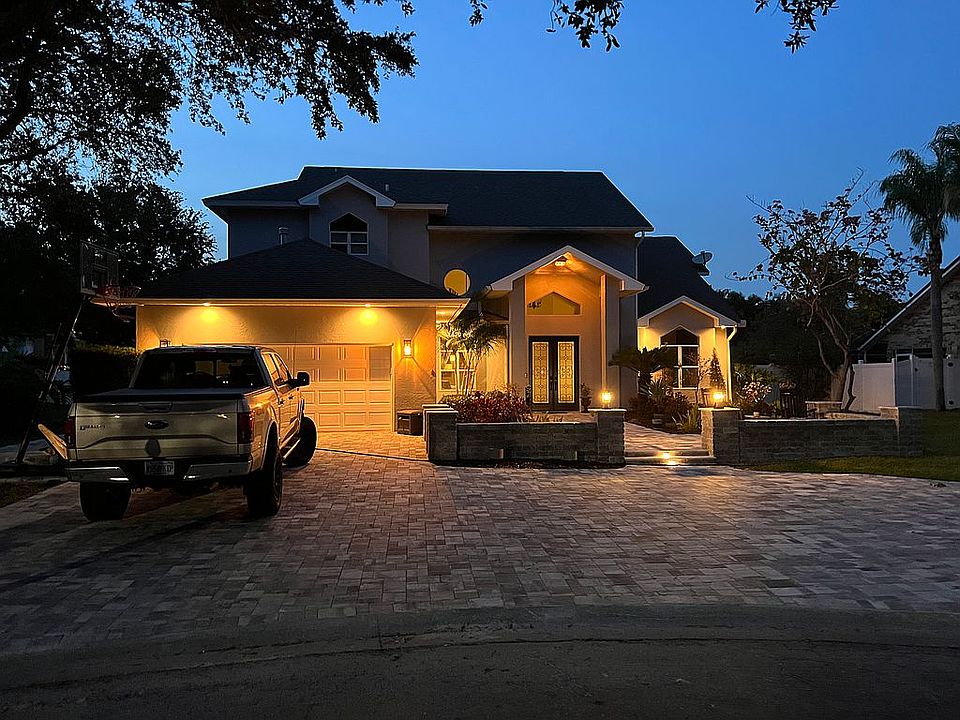 1st image of 162 Windward Way