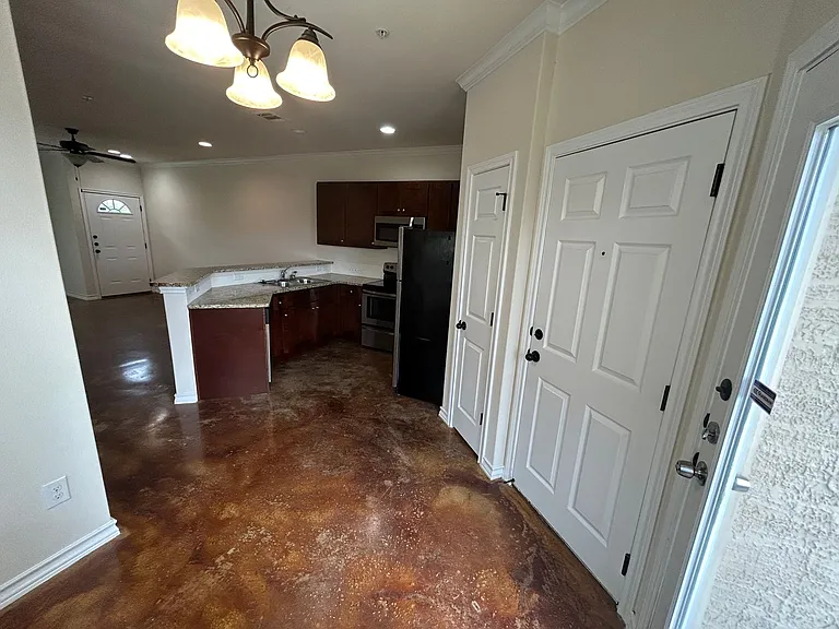 622 Meadow Arbor Ln — Photo 10