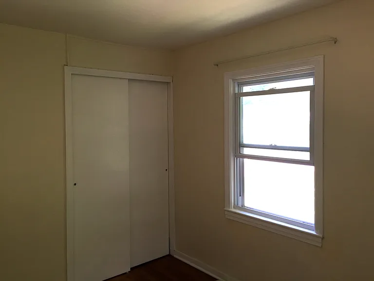 Owen St — Photo 13