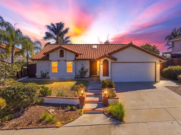 5223 Robinwood Dr, Oceanside, CA 92056