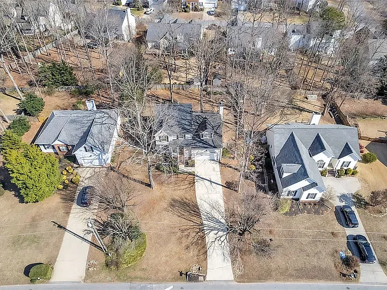 417 Roberts Rd — Photo 26