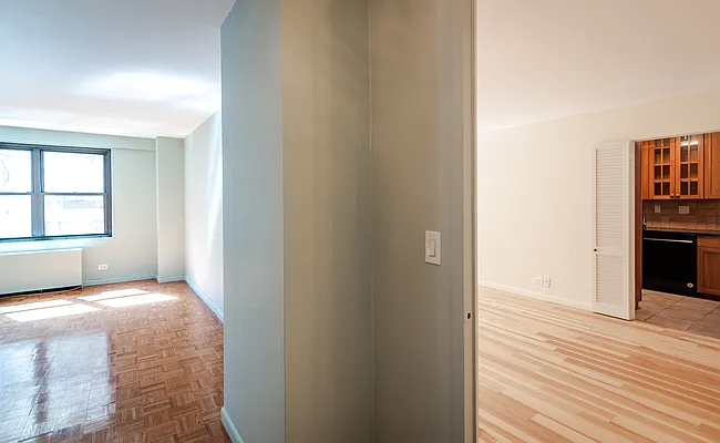 Sold by Katina Corporation | media 26