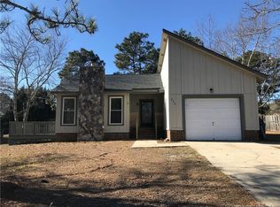 936 Inglewood Ln, Fayetteville, NC 28314