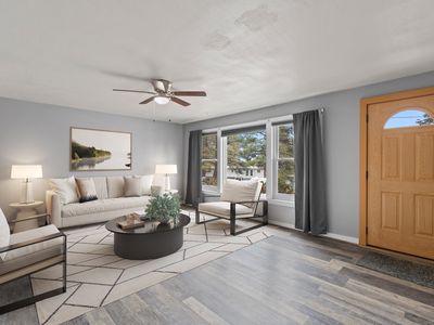 2141 44th St APT C, Los Alamos, NM, 87544