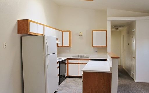 4th image of 719 Linda Kay Ct