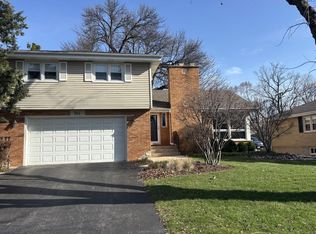 314 Gierz St, Downers Grove, IL 60515