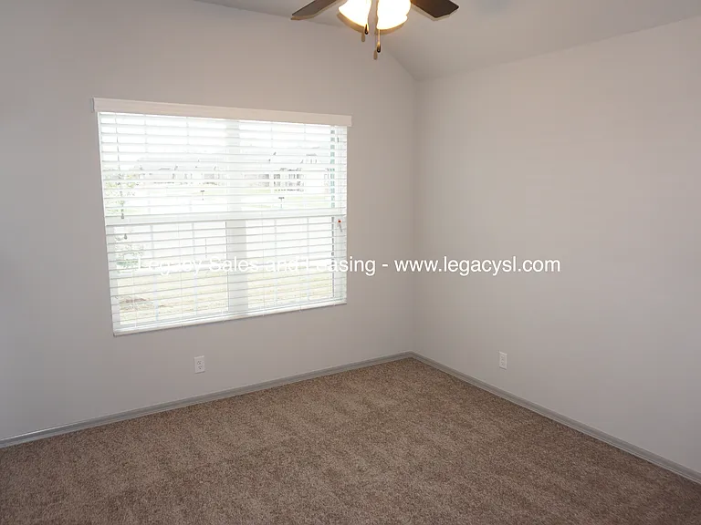 7211 S Laurel Pl — Photo 5