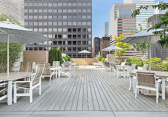 5th image of 200 E 57th St APT 8C