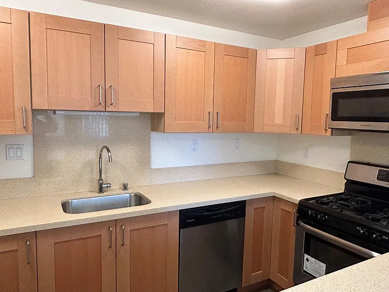 1316 Bonita Ave #5 — Photo 15