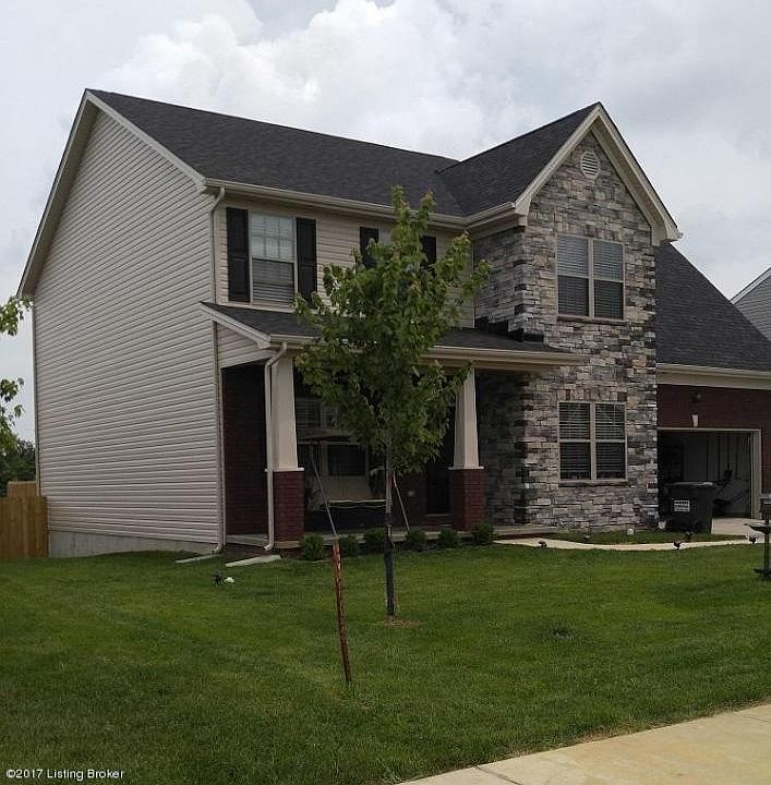1st image of 218 Sangria Dr