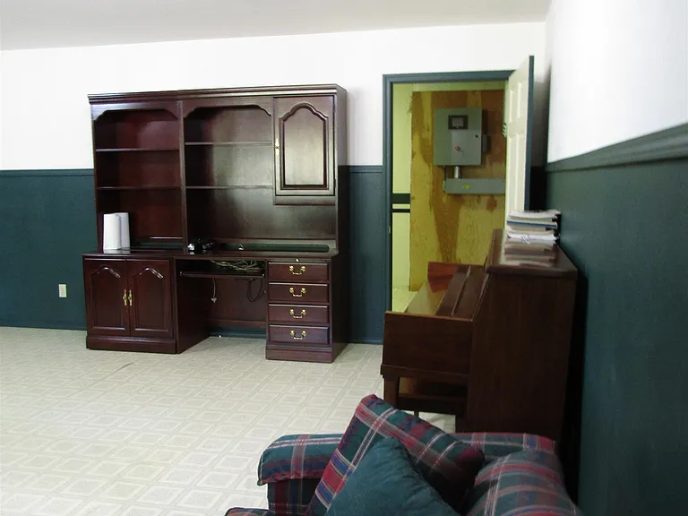1120 Clearwater Rd — Photo 14