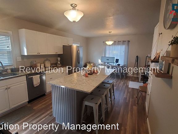 5th image of 883 E Bel Mar Dr #1