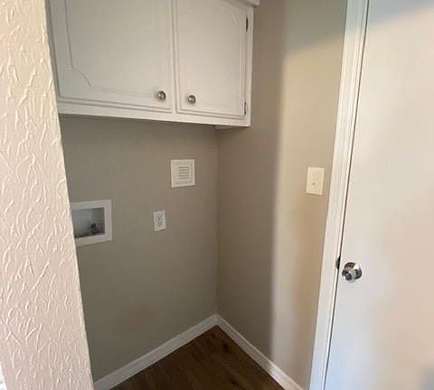 5th image of 4811 SE Churchill Way