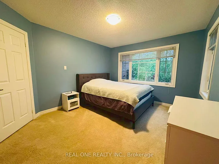 2361 Silverwood Dr — Photo 30