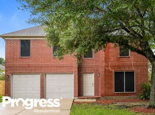 602 Bold Ruler Dr, Stafford, TX 77477