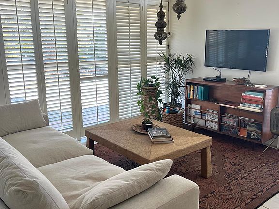 3rd image of 38843 Vista Dr