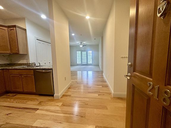 5th image of 832 N 6th STREET #218