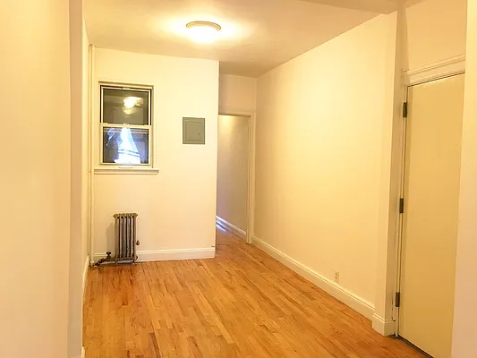 Rented by Rapid Realty Cobble Hill | media 93