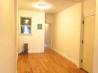 Rented by Rapid Realty Cobble Hill
