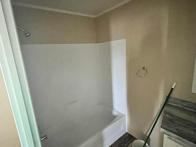 1804 N Pinewood Dr — Photo 7