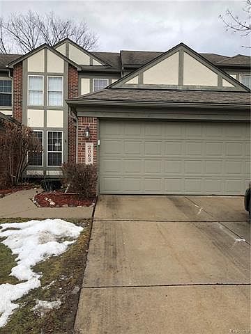 1st image of 2063 Lone Wolf Ln