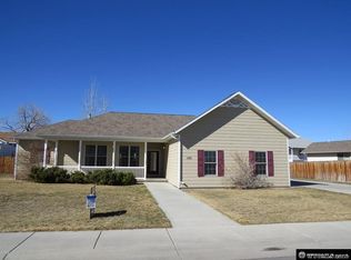 125 Baldwin Dr, Lander, WY 82520