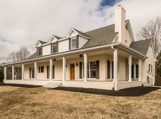 4215 Fairview Rd, Columbia, TN 38401