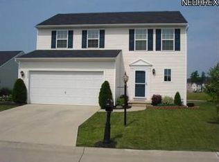 6240 Greenview Trl, North Ridgeville, OH 44039