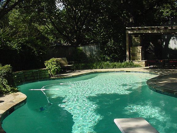 5th image of 6546 Meadowcreek Dr