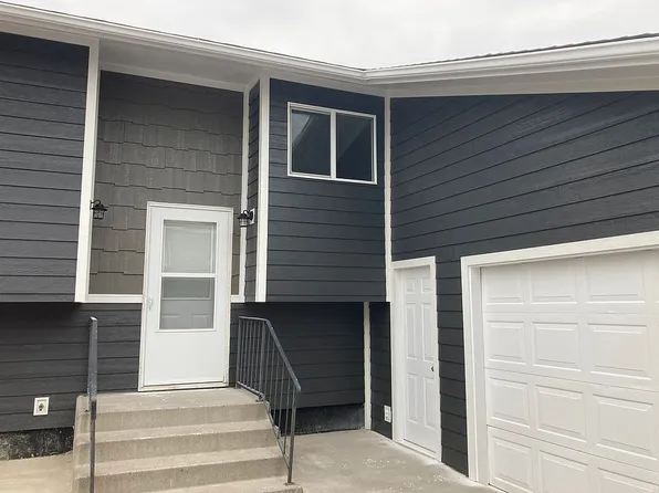 912 10th Ave NW, Great Falls, MT 59404