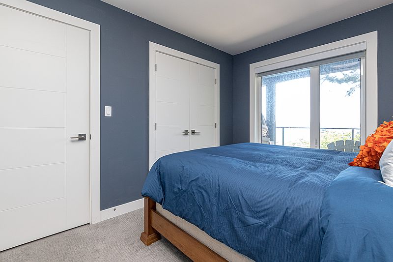 Saanich House for rent - 3 Bedrooms — photo 33